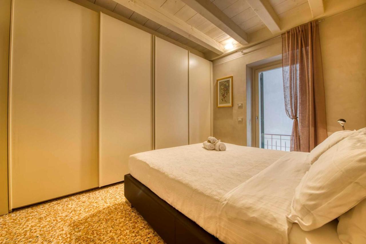 Apartmentsarena - Suite Mercatorum - Piazza Erbe Verona Eksteriør bilde