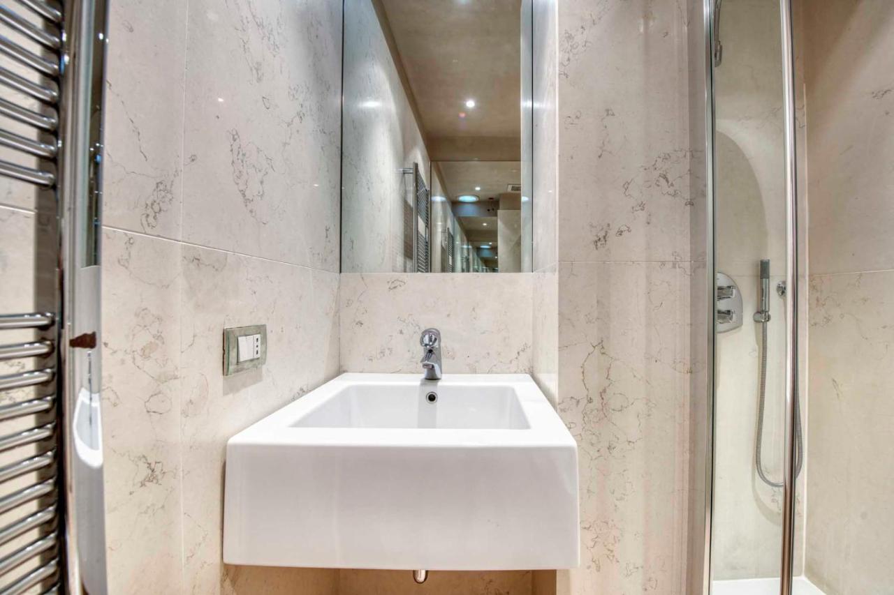Apartmentsarena - Suite Mercatorum - Piazza Erbe Verona Eksteriør bilde