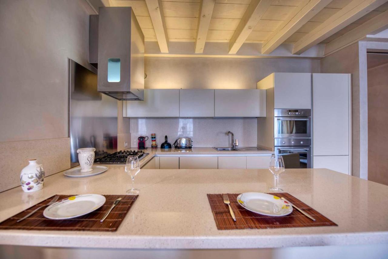 Apartmentsarena - Suite Mercatorum - Piazza Erbe Verona Eksteriør bilde